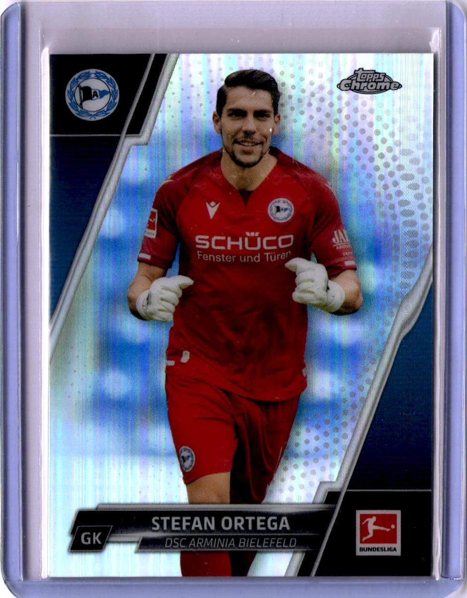 2021-22 Topps Chrome Bundesliga #19 Stefan Ortega Refractors