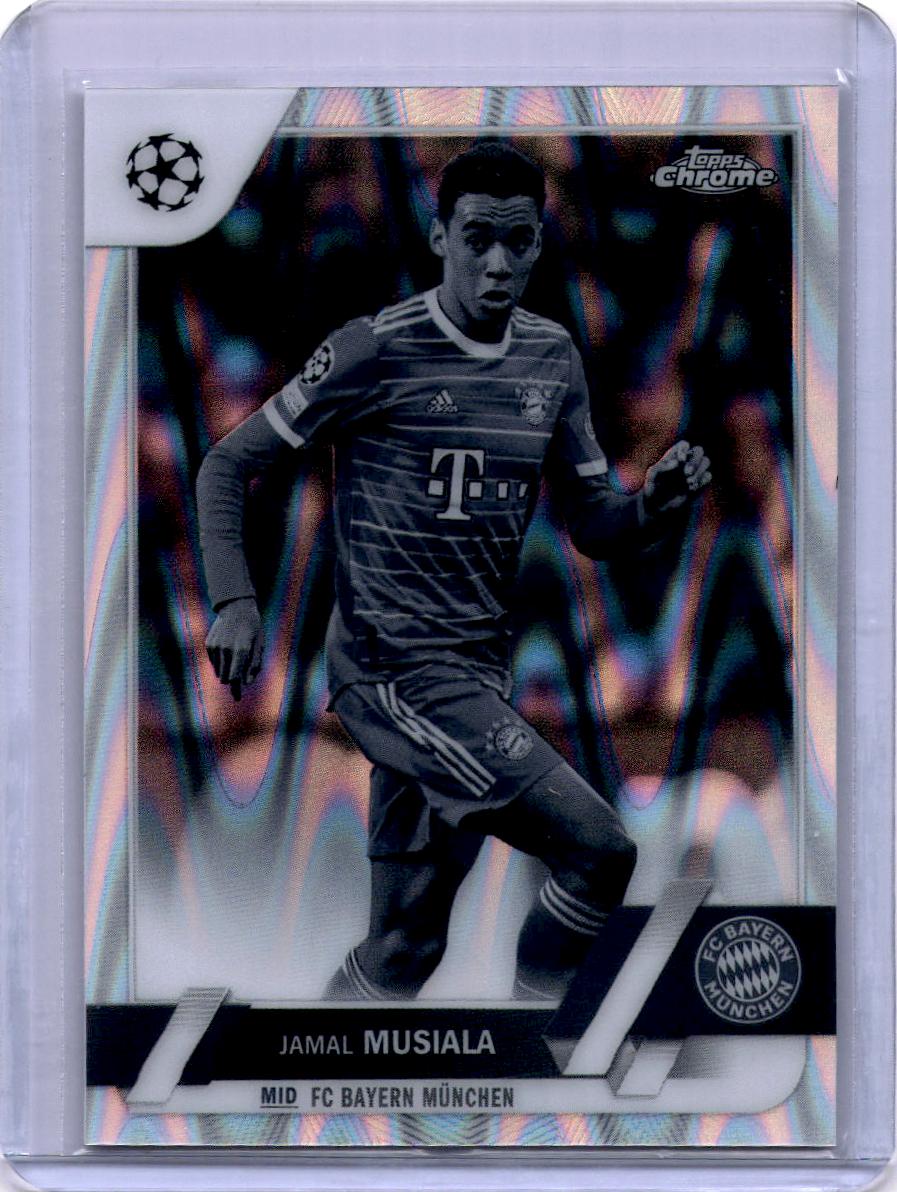 2022-23 Topps Chrome UEFA Club Competitions #42 Jamal Musiala Black & White Ray Wave Refractor