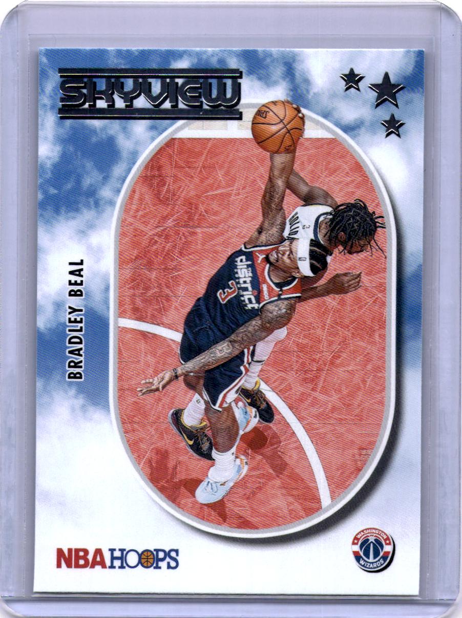 2021-22 Hoops #18 Bradley Beal Skyview