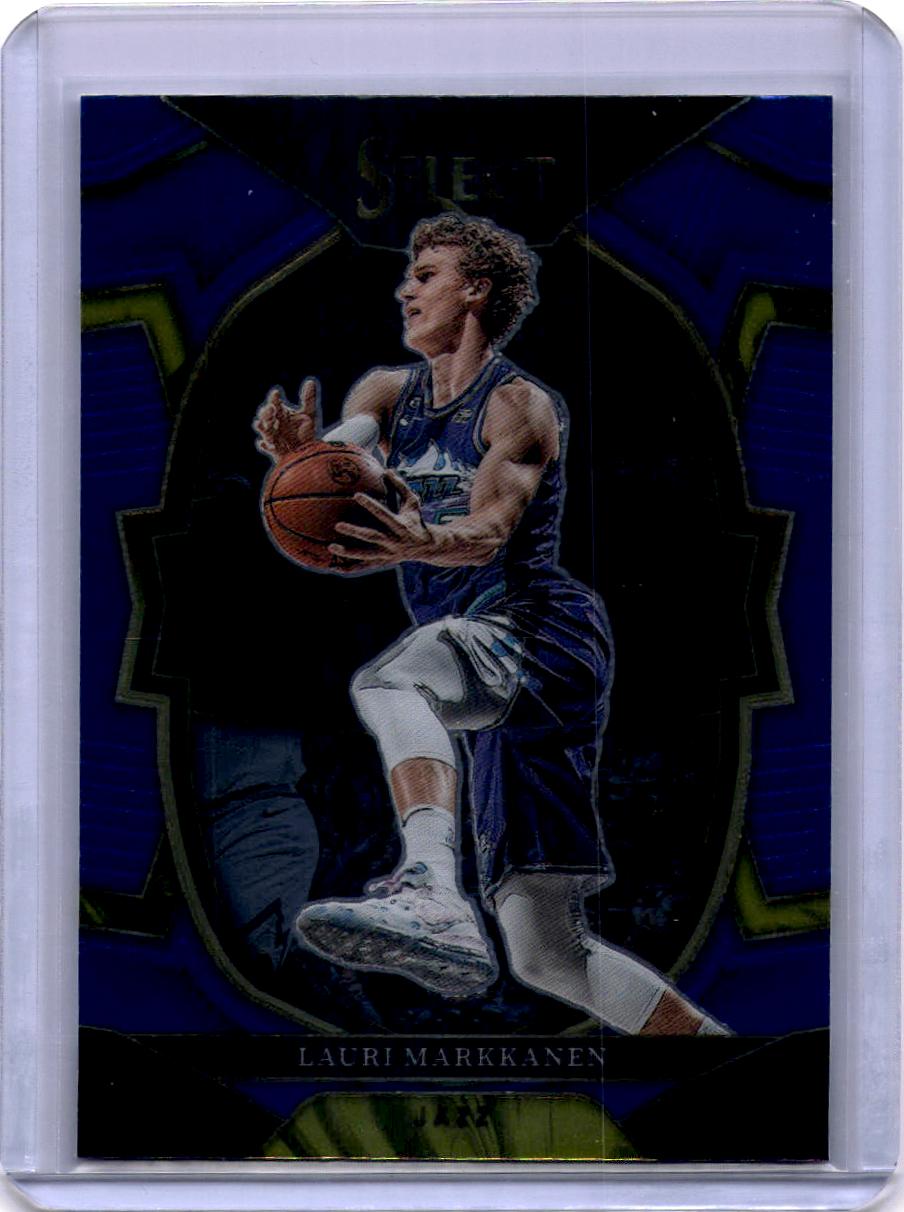2022-23 Panini Select #45 Lauri Markkanen Blue (Retail Base)