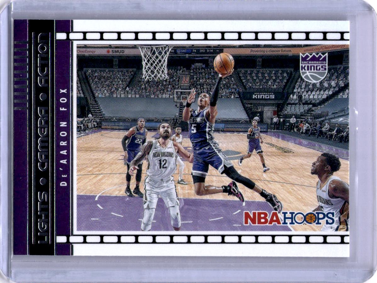 2021-22 Hoops #30 De'Aaron Fox Lights Camera Action