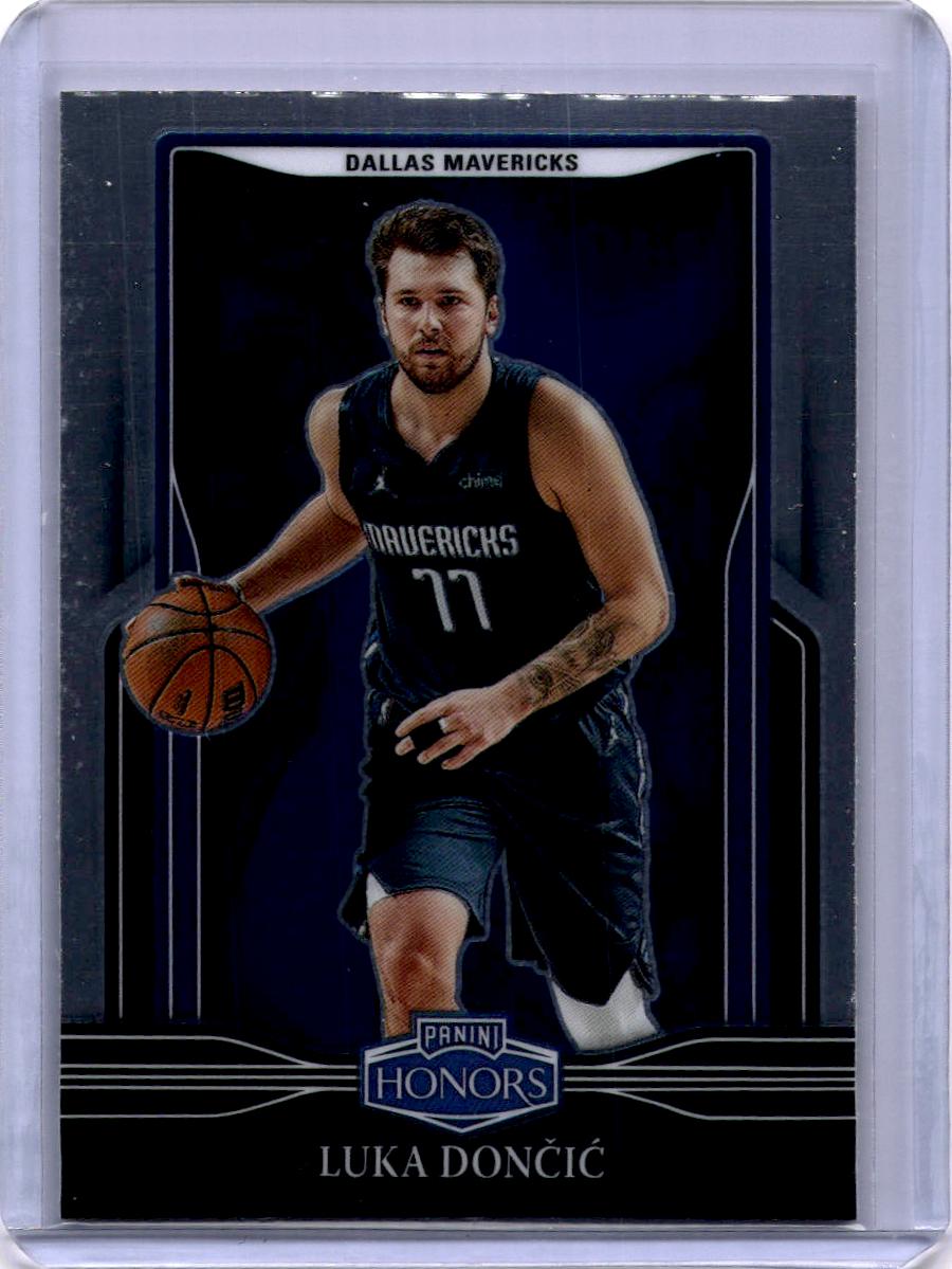2021-22 Panini Chronicles #686 Luka Doncic
