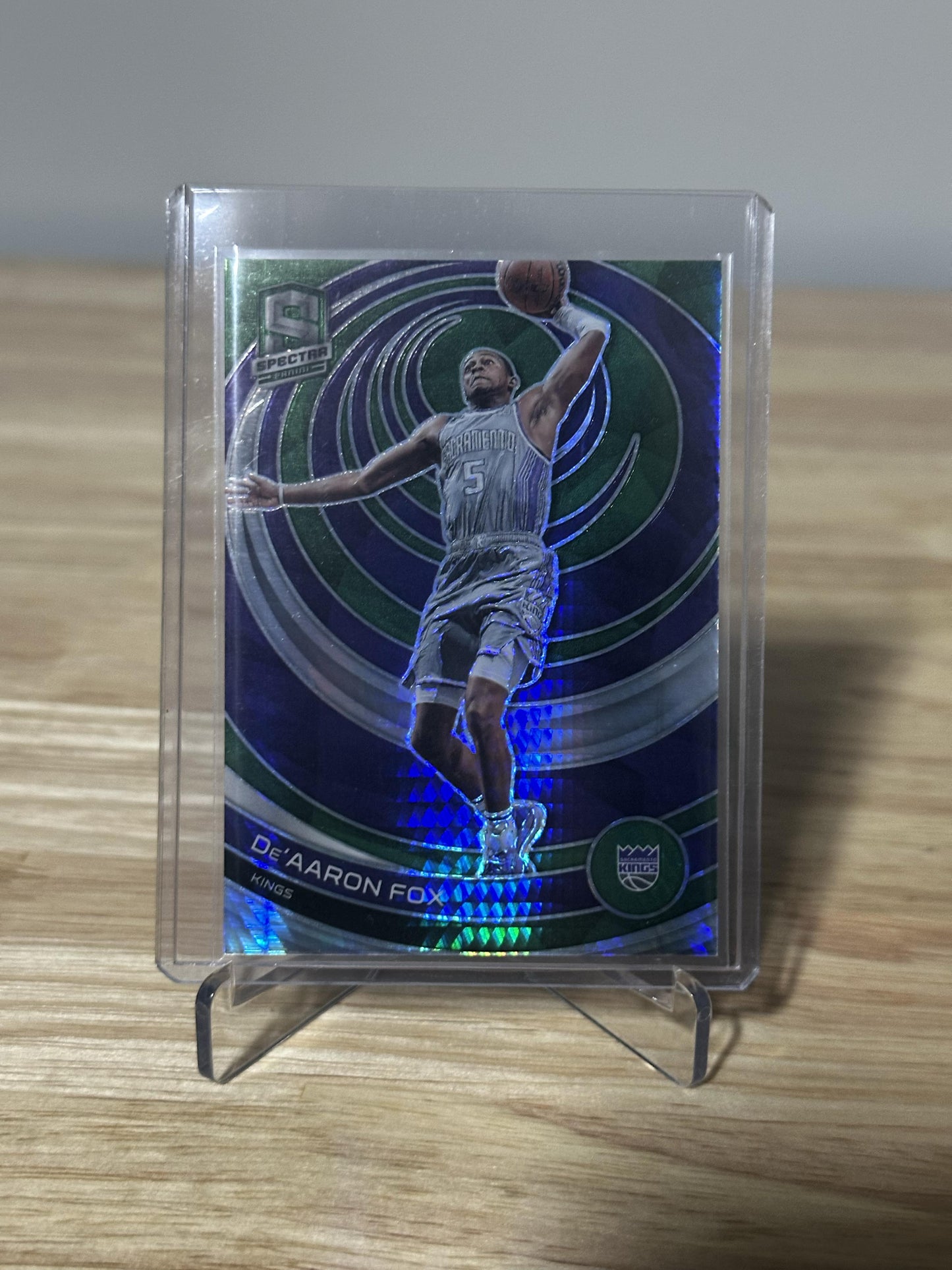 2022-23 Panini Spectra #11 De'Aaron Fox Asia Green