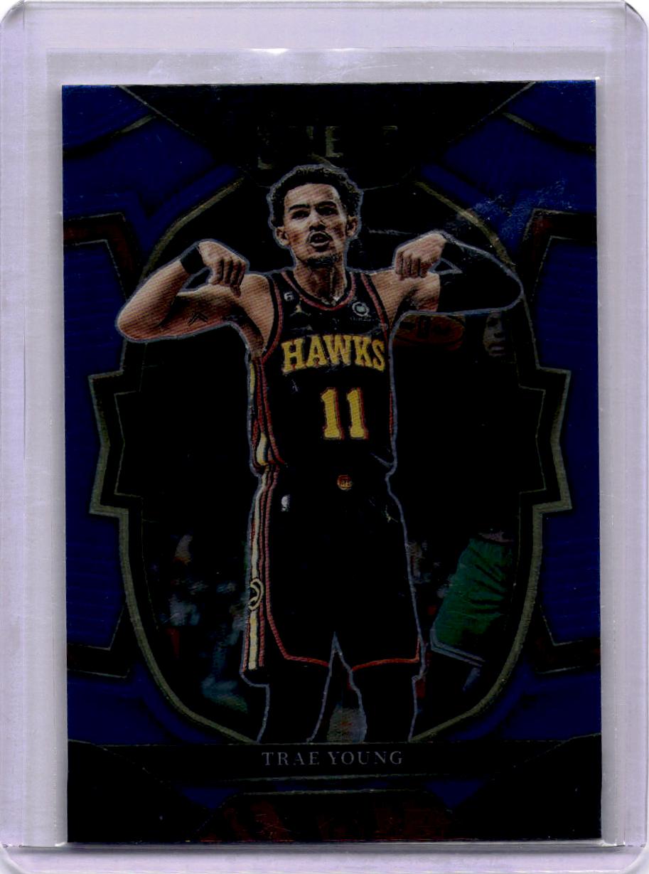 2022-23 Panini Select #66 Trae Young Blue (Retail Base)