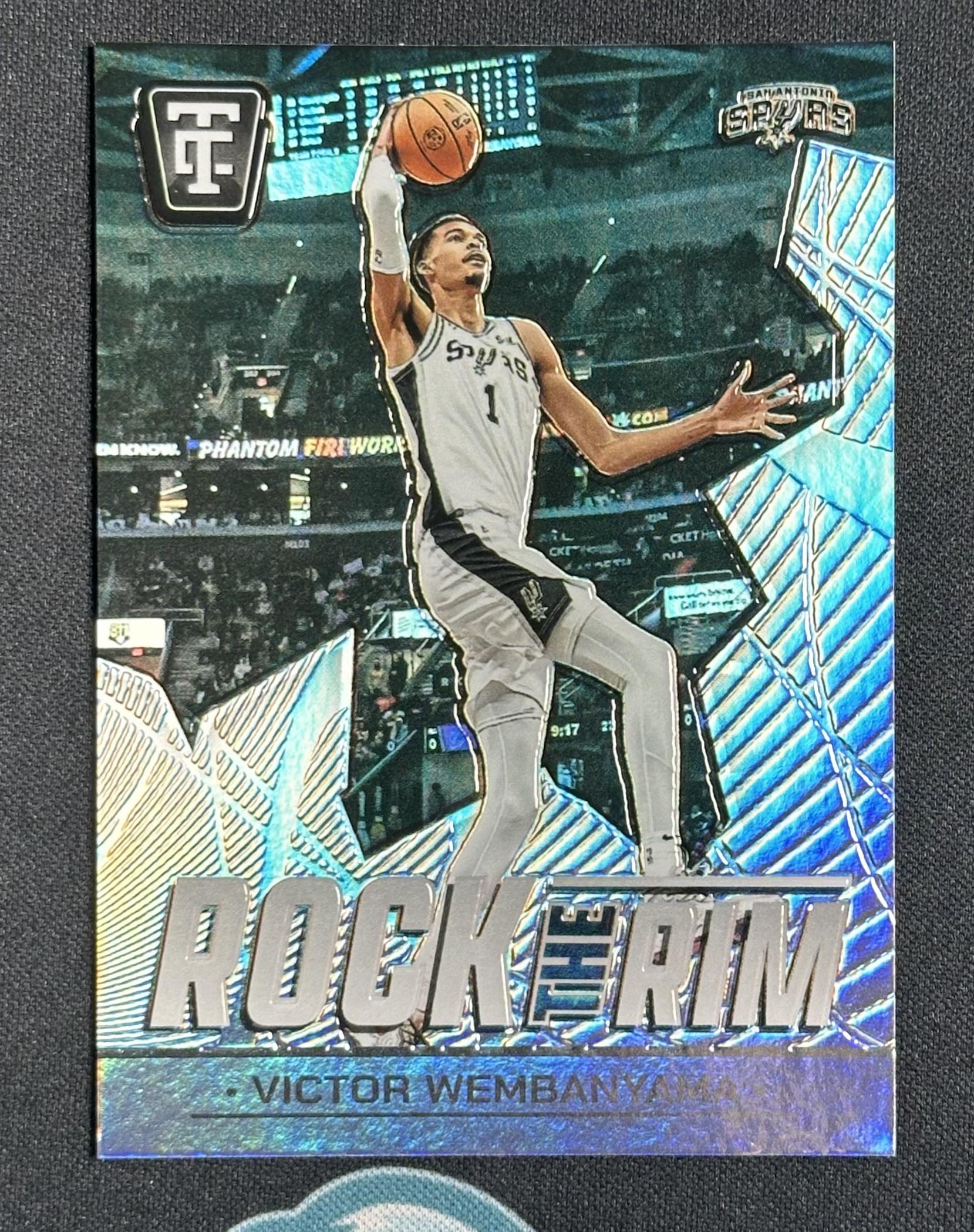 2024-25 Panini Totally Certified #25 Victor Wembanyama Rock the Rim