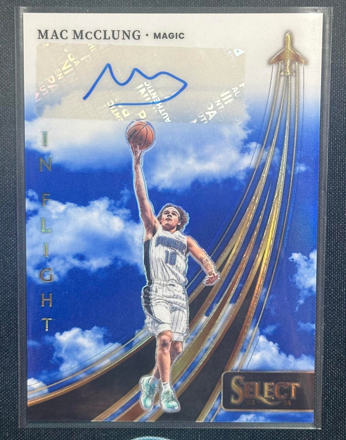 2023-24 Panini Select #IFS-MAC Mac McClung In Flight Signatures Blue Prizms #/49