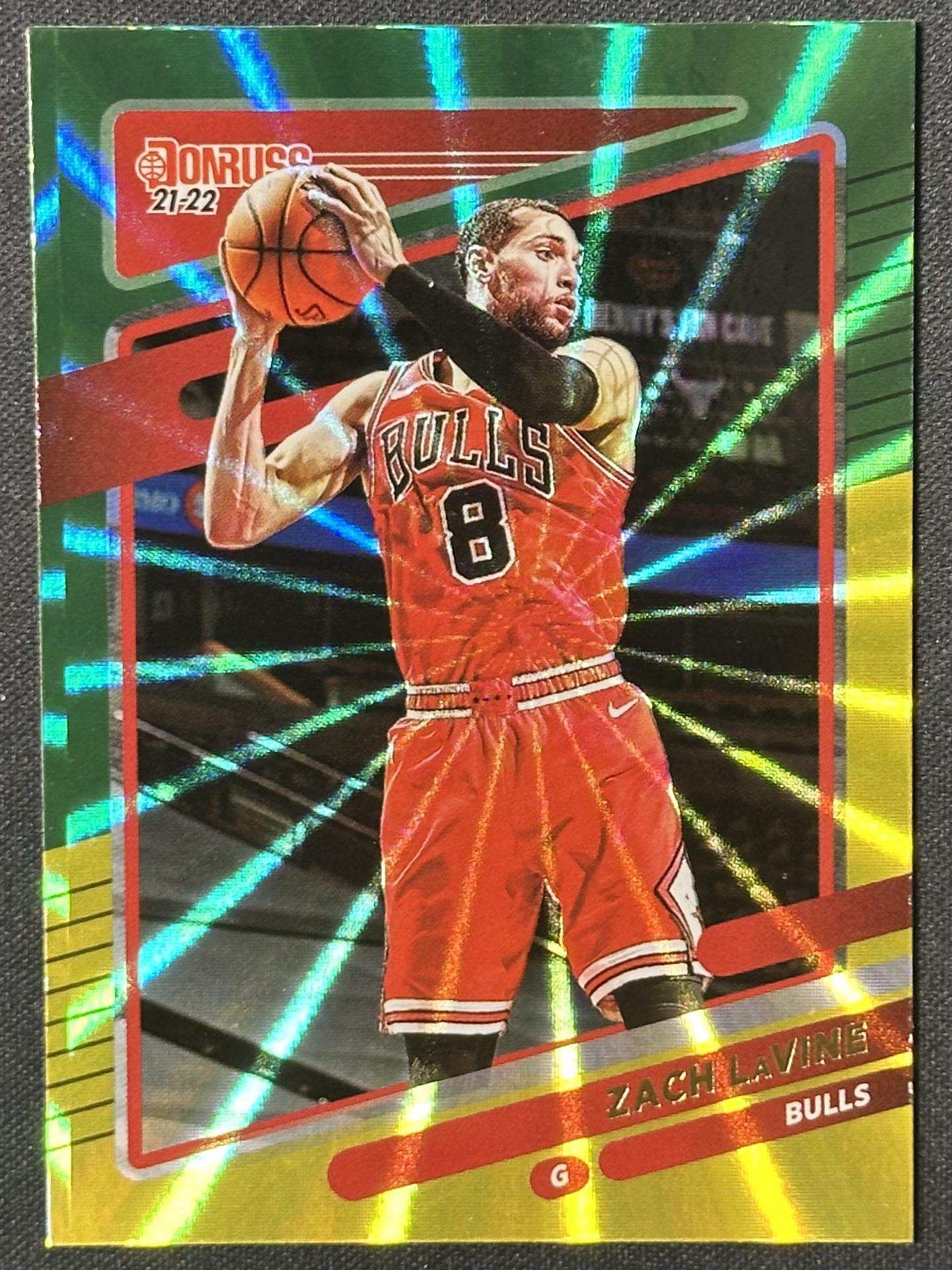 2021-22 Donruss #11 Zach LaVine Holo Green and Yellow Laser