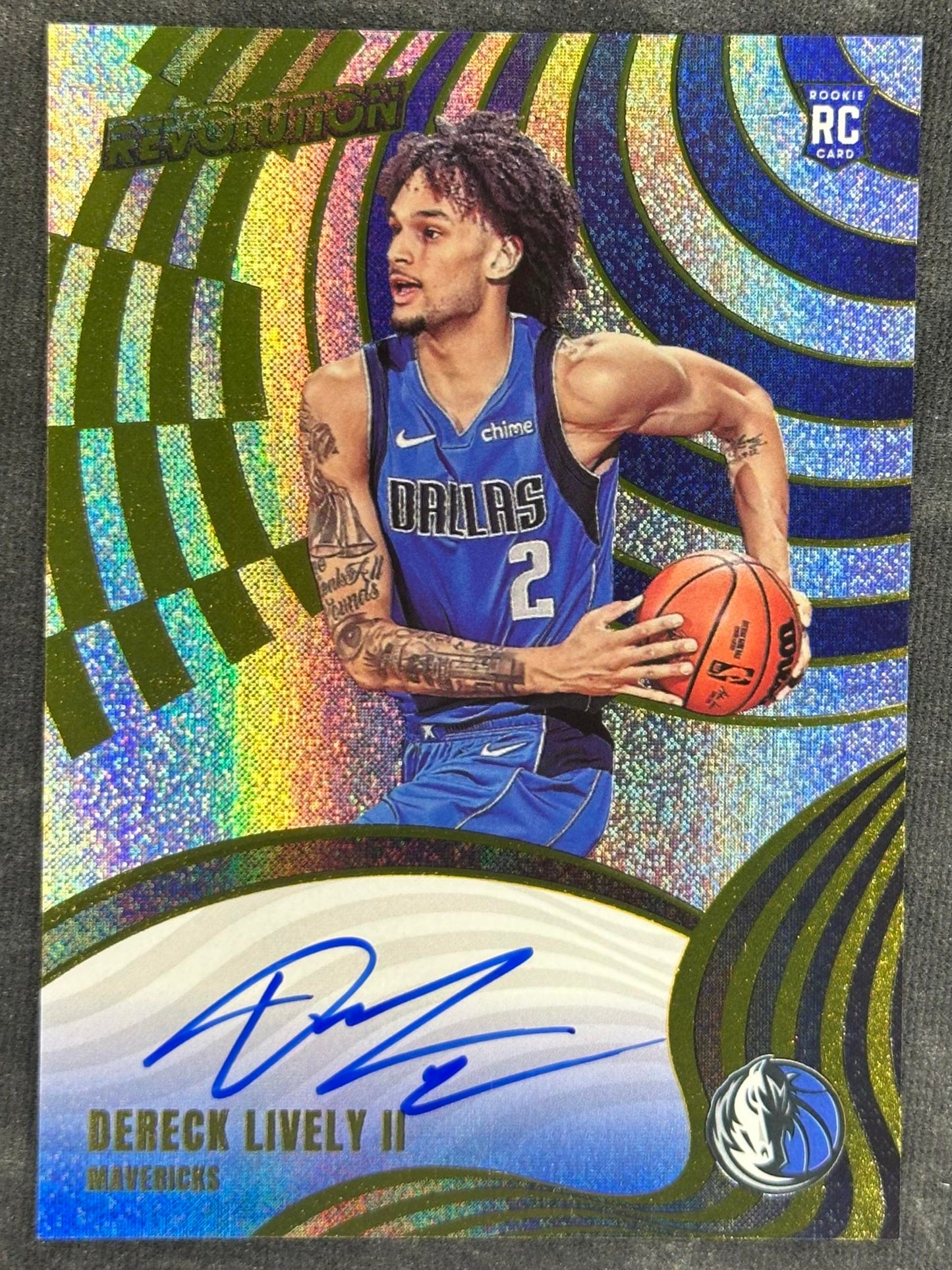 2023-24 Panini Revolution #RA-DLM Dereck Lively II Rookie Autographs