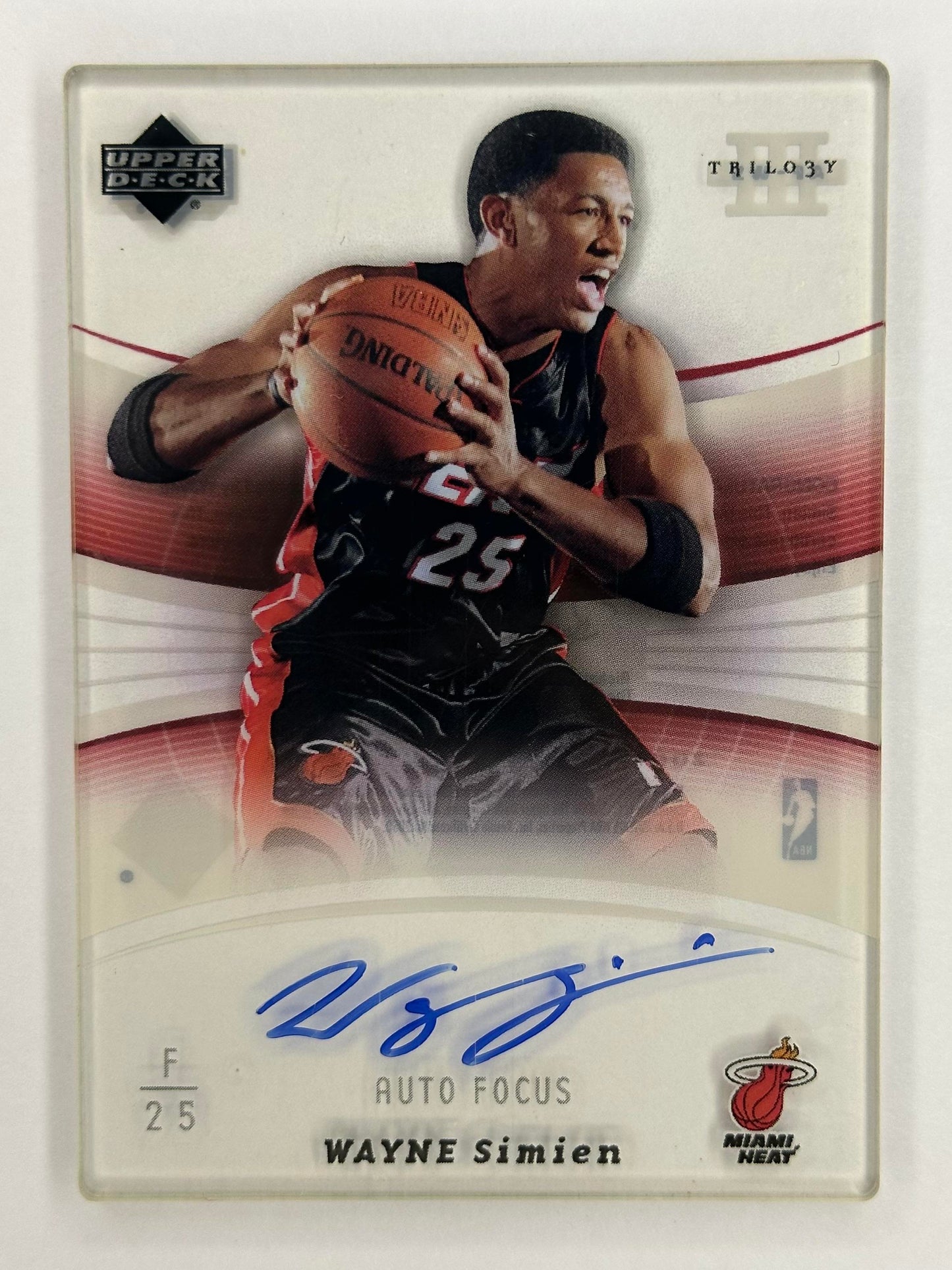 2005-06 Upper Deck Trilogy #AF-WS Wayne Simien Auto Focus
