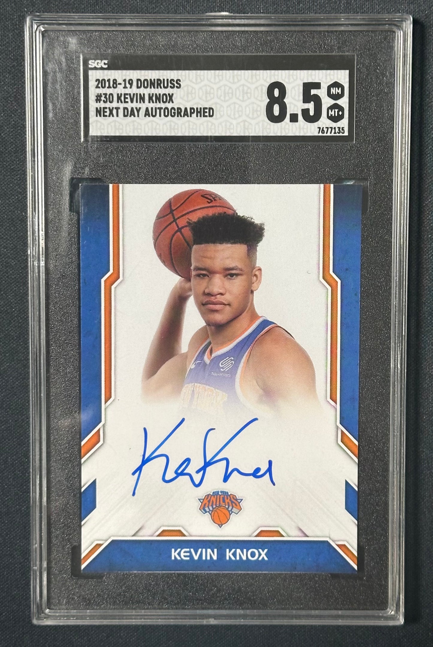 2018-19 Donruss #30 Kevin Knox Next Day Autographs SGC 8.5