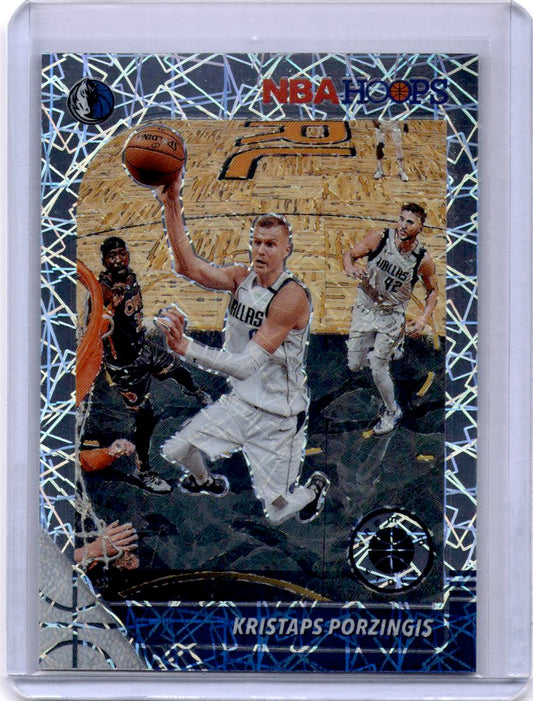 2019-20 Hoops Premium Stock #40 Kristaps Porzingis Prizms Silver Laser