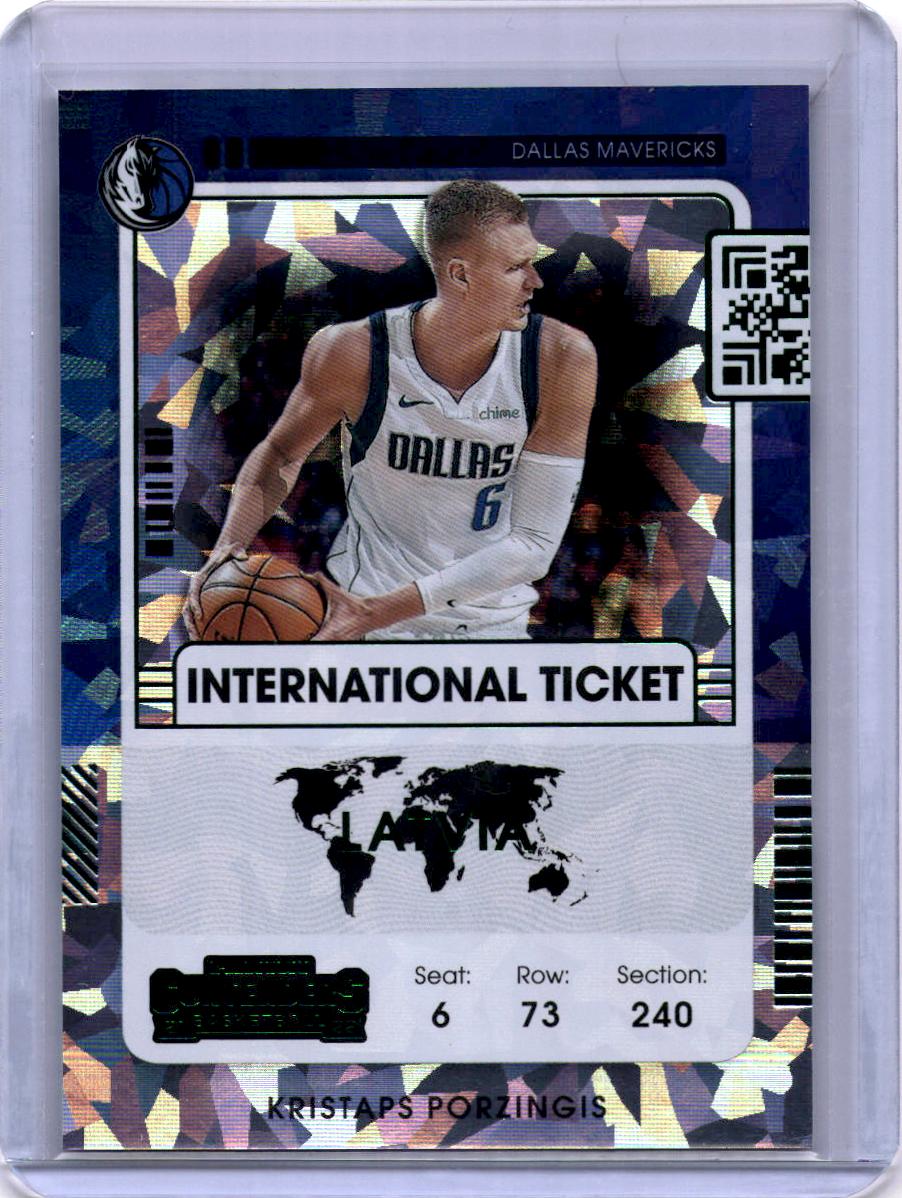 2021-22 Panini Contenders #1 Kristaps Porzingis International Ticket Green Ice