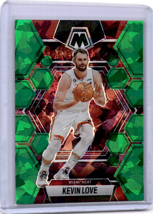 2022-23 Panini Mosaic #42 Kevin Love Green