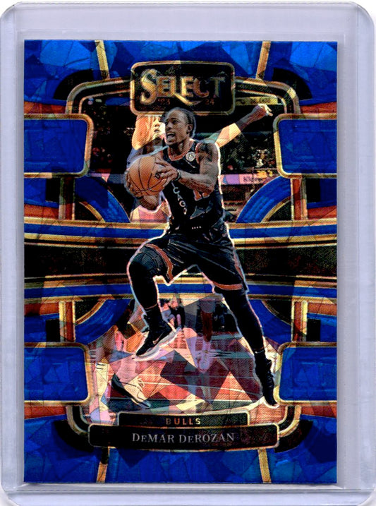 2023-24 Panini Select #10 DeMar DeRozan Blue Cracked Ice Prizms
