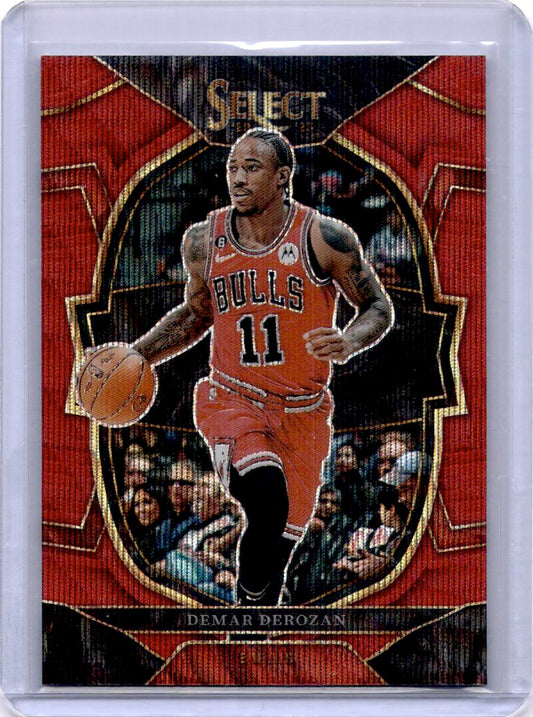 2022-23 Panini Select #5 DeMar DeRozan Red Wave Prizms