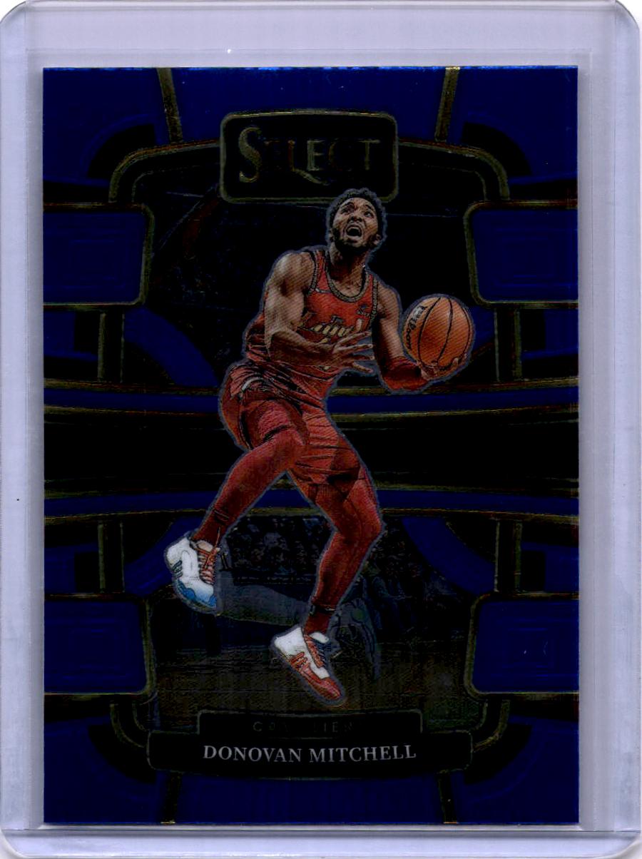 2023-24 Panini Select #38 Donovan Mitchell Blue (Retail Base)
