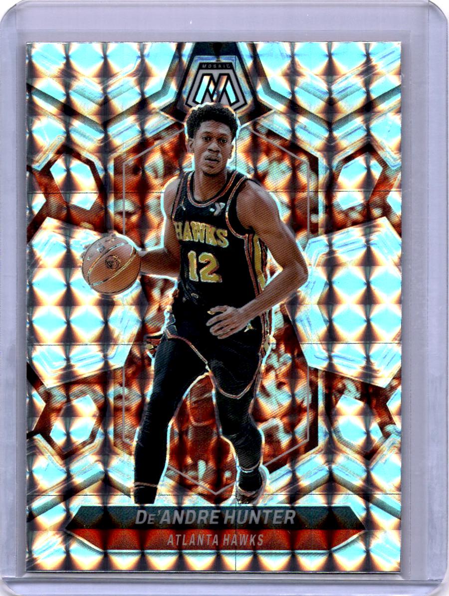 2023-24 Panini Mosaic #16 De'Andre Hunter Silver