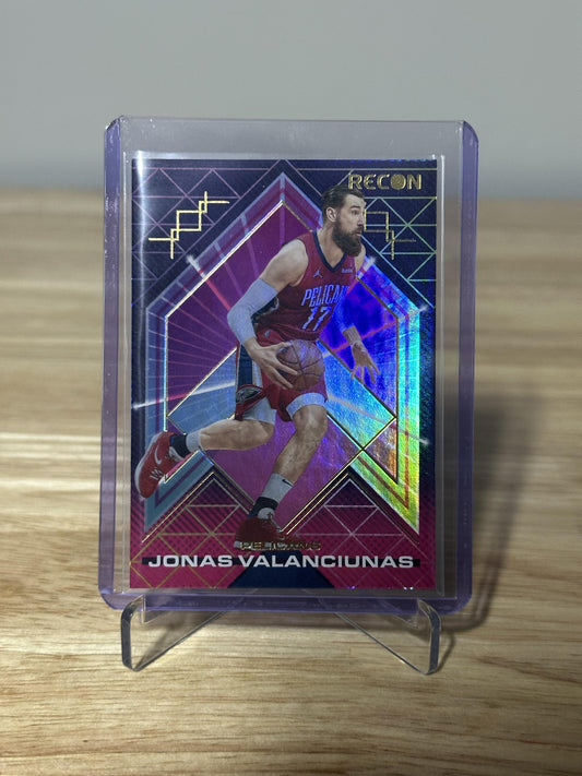 2021-22 Panini Recon #35 Jonas Valanciunas Holo