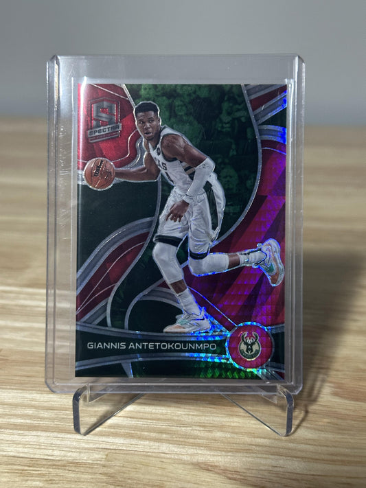 2021-22 Panini Spectra #34 Giannis Antetokounmpo Asia Red