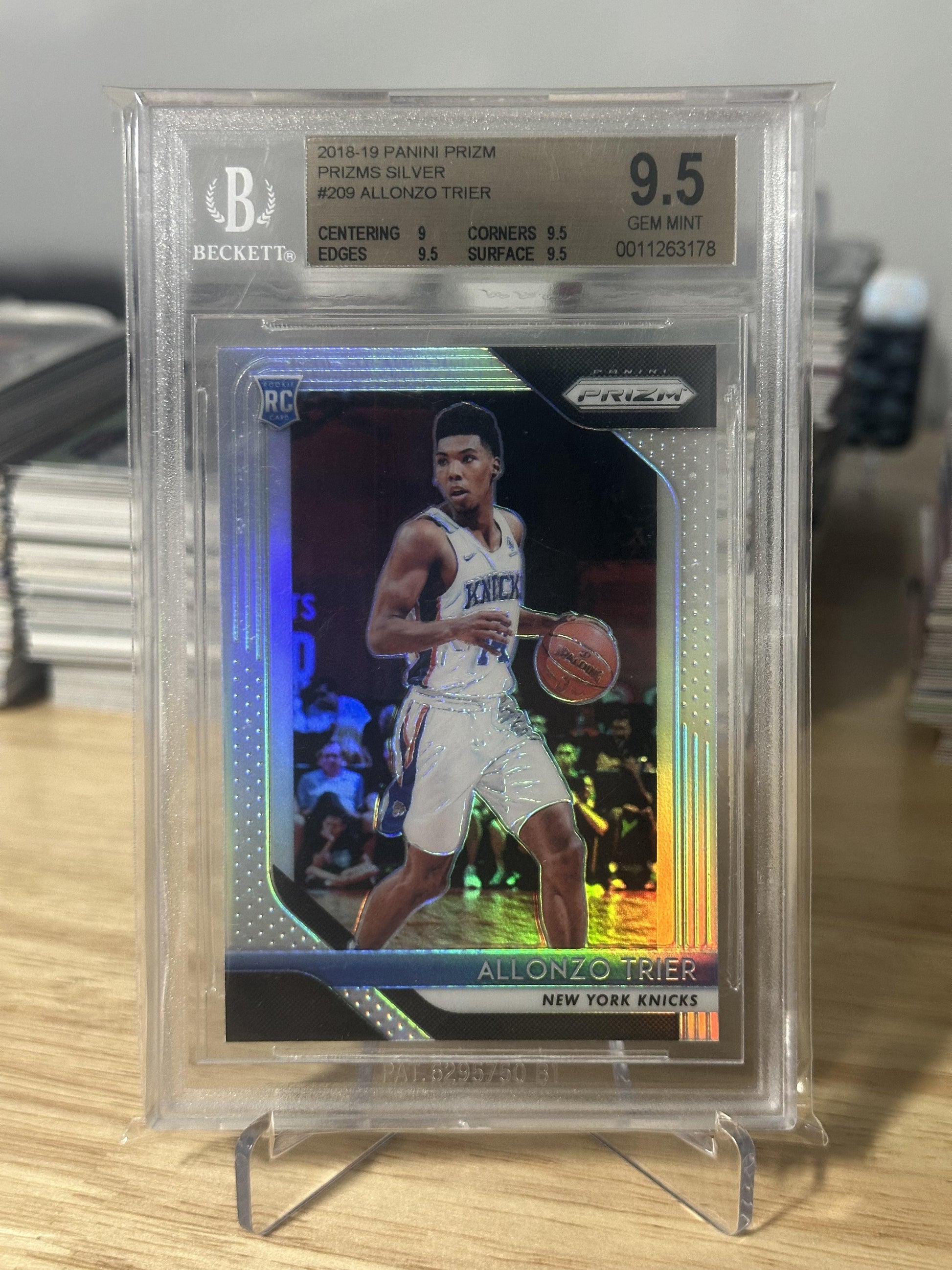 2018-19 Panini Prizm #209 Allonzo Trier Prizms Silver BGS 9.5