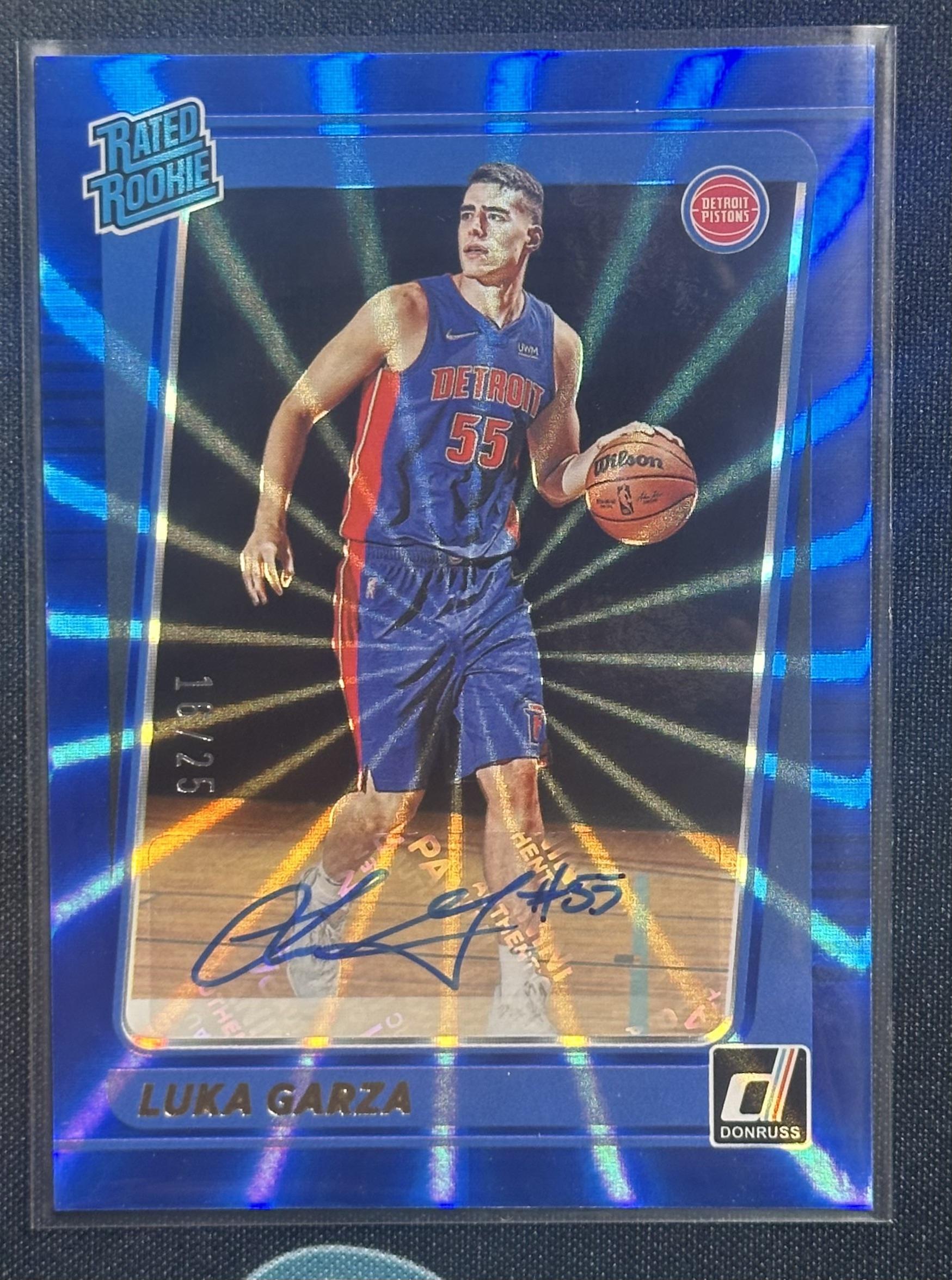 2021-22 Donruss #214 Luka Garza Rated Rookies Signatures Holo Blue Laser #/25