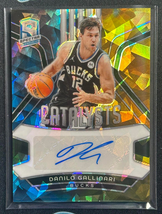2023-24 Panini Spectra #CS-DGL Danilo Gallinari Catalysts Signatures Astral #/49