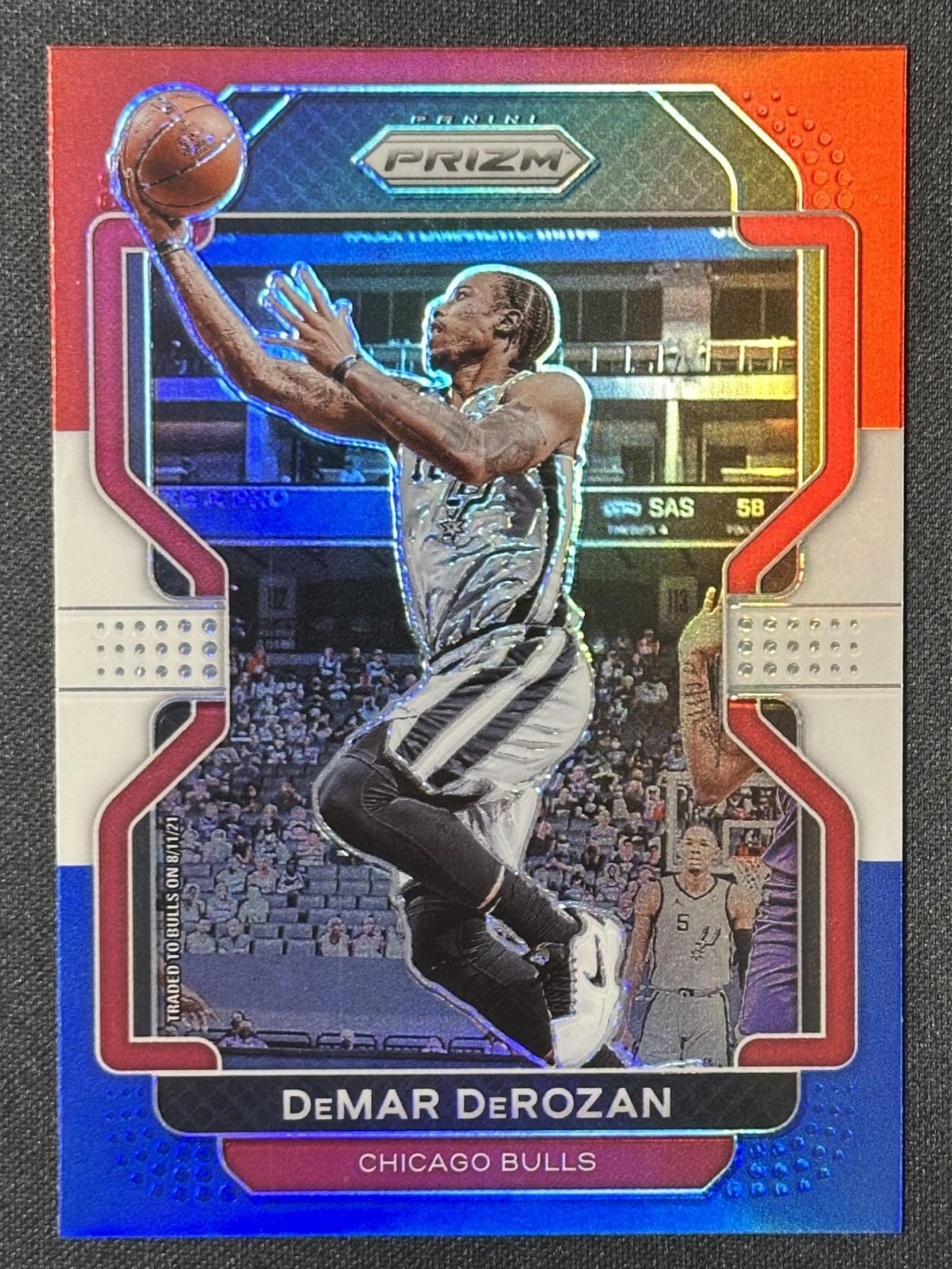 2021-22 Panini Prizm #113 DeMar DeRozan Red White and Blue
