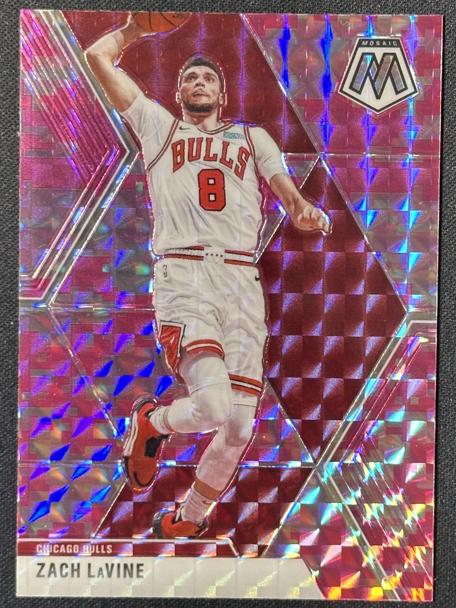 2019-20 Panini Mosaic #87 Zach LaVine Camo Pink